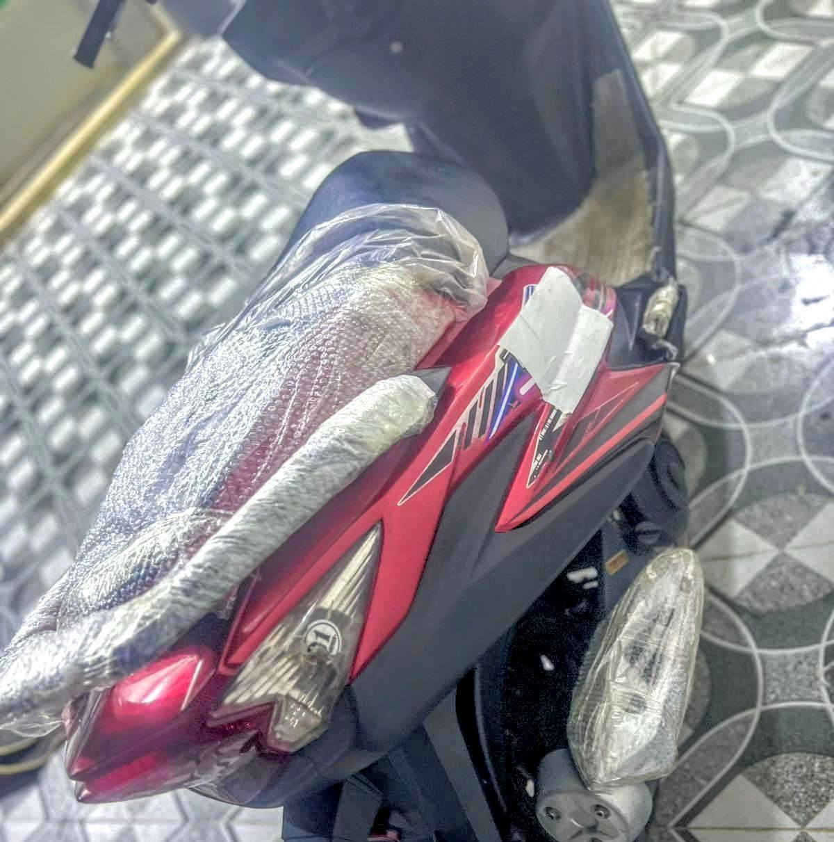 سلام عليكم هاوجي مسجل وكامل وسنويه موديل 2020 شرط المكينه ما ممدوده عليه سبانه تاخد منه نعومه  وشلعه كوله شغال نكره صلف ماطور مال واحد جناي بس متوازي عله فلوس سعره 13 ونص وبي مجال حك جيه مكاني خمسه كيلو ول مو شراي ليتعبني ويا ***********
