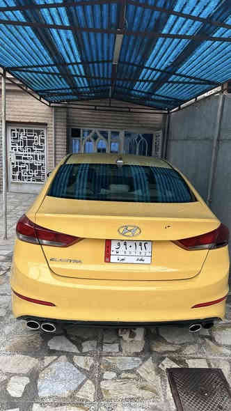 السلام عليكم النترا مديل 2017وارد امريكي للبيع موجوده صورة الحادث بالمنشور وهنا بالعراق صار بيها حادث خلفي  محرك الفين دوش تخم تاير كامرا وشاشه تبريد شغال 
مكان السياره بغداد الكماليه 
السعر 110 
***********
