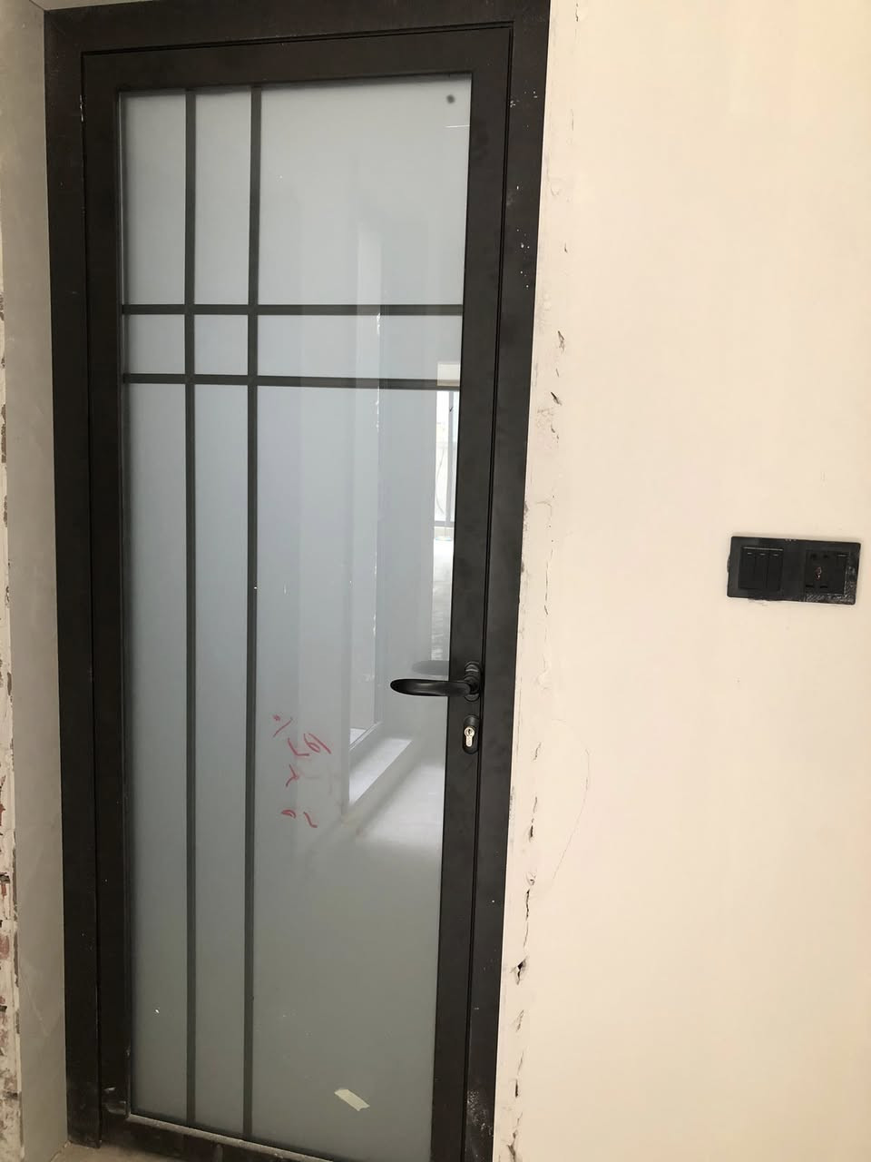 سلام عليكم معمل المنيوم الصناعات ابواب شبابيك سلايت تركيا مجيع مقطع وا PVC بي سعره منسب تجميع كافت محافظة رقم هاتف (***********)
