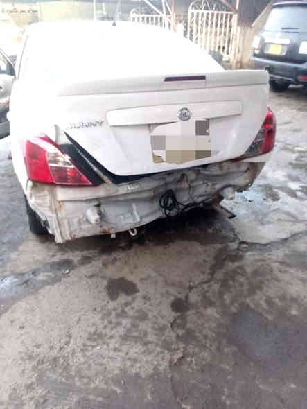 تعديل الجنطه الخلفية والجاملغ الأيمن على البارد وتكعيد ظهر سياره نيسان سني قبل وبعد الإنتهاء منها 
سمكره وفابير كلاس سيارات حديثه باادراه حيدر السمكري بغداد هاتف ***********
