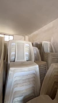 كراسي • ميز حديد • بابل نزلة جسر الوردية