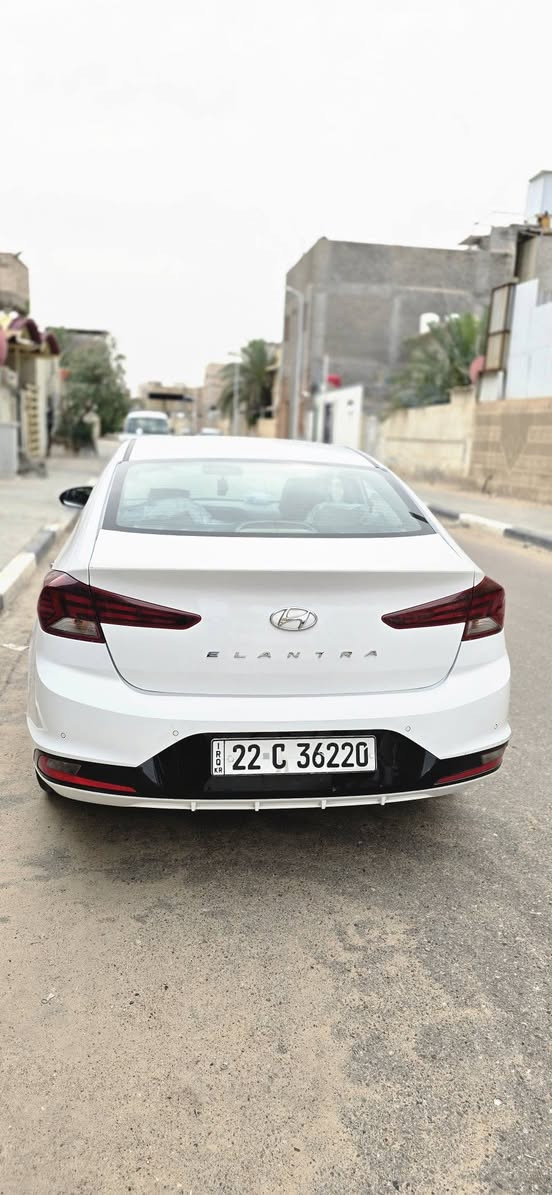سلام عليكم
النترا خليجي عشرين فول 
بيه بارد مثل ما موضح بصوره هزه وسنويه جديده قبل خمس أشهر مسويه 
سعر ١٥٥ بيع مستعجل 
مكاني زبير


**إذا كنت صاحب هذا الإعلان وتريد حذفه لأي سبب، رجاءا أرسل رسالة إلى الدعم الفني**