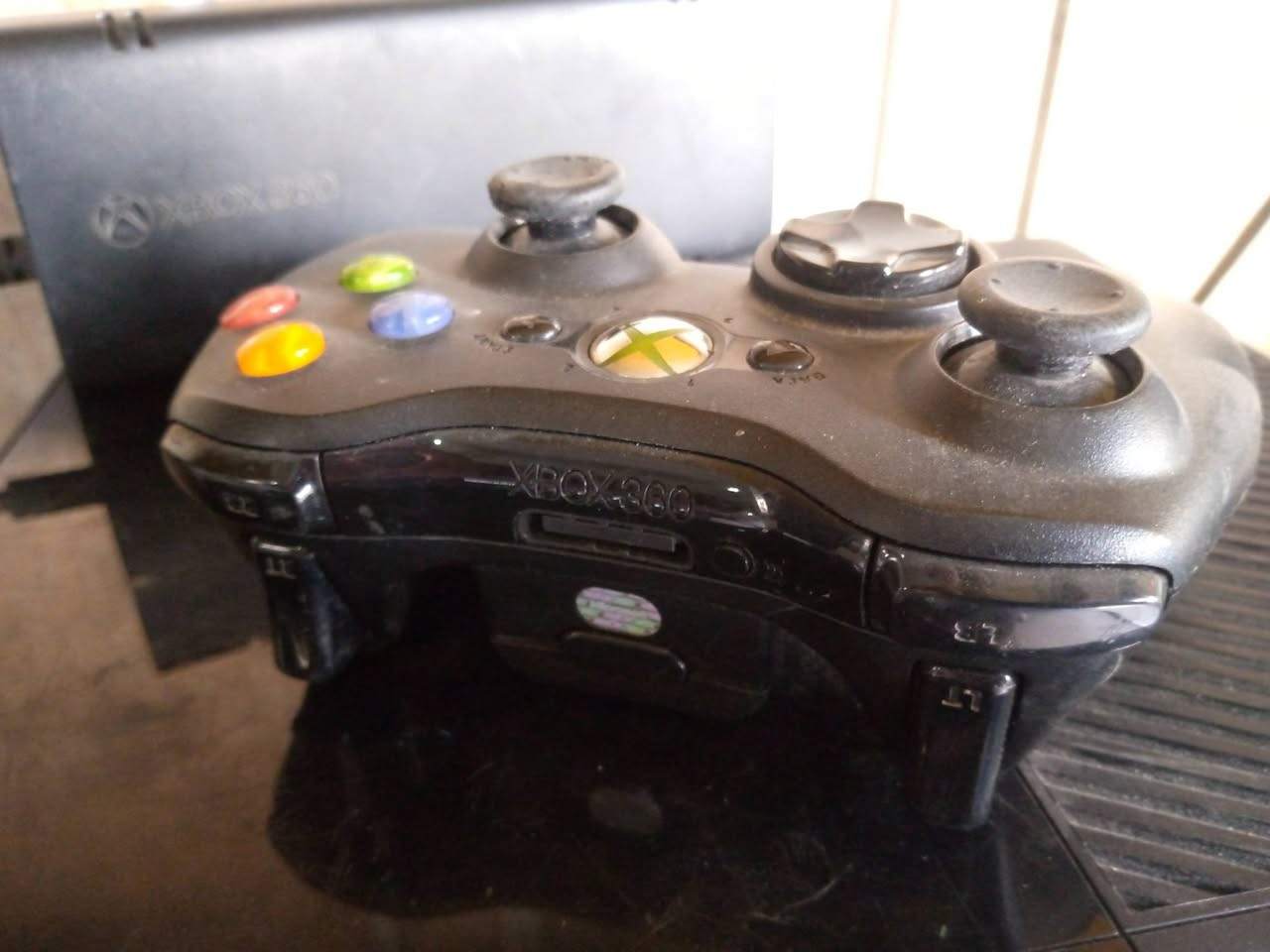 Xbox 360 . Super Slim .
هارد ٢٥٦ . الجهاز لوك وضع الشركة .
للتواصل . *********** .
