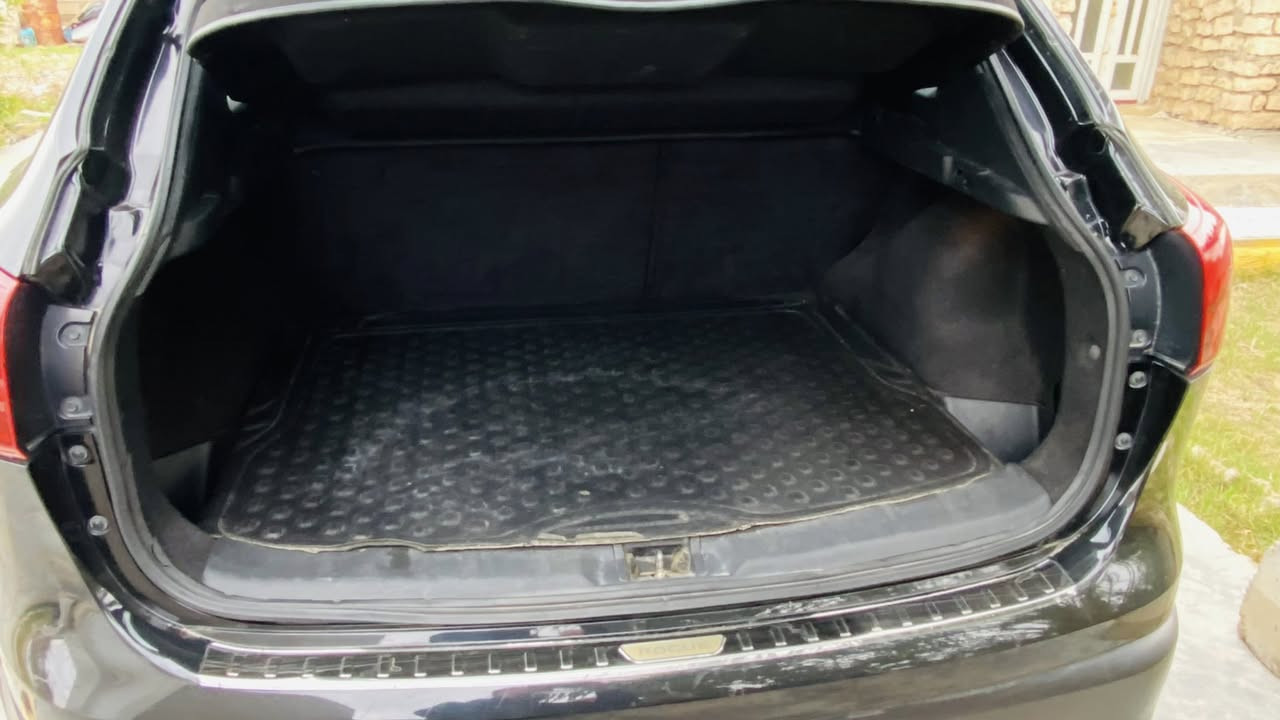 السلام عليكم 
للبيع نيسان روج موديل 2017 فول مواصفات عدا الفتحه رقم بغداد 
للاستفسار /***********
