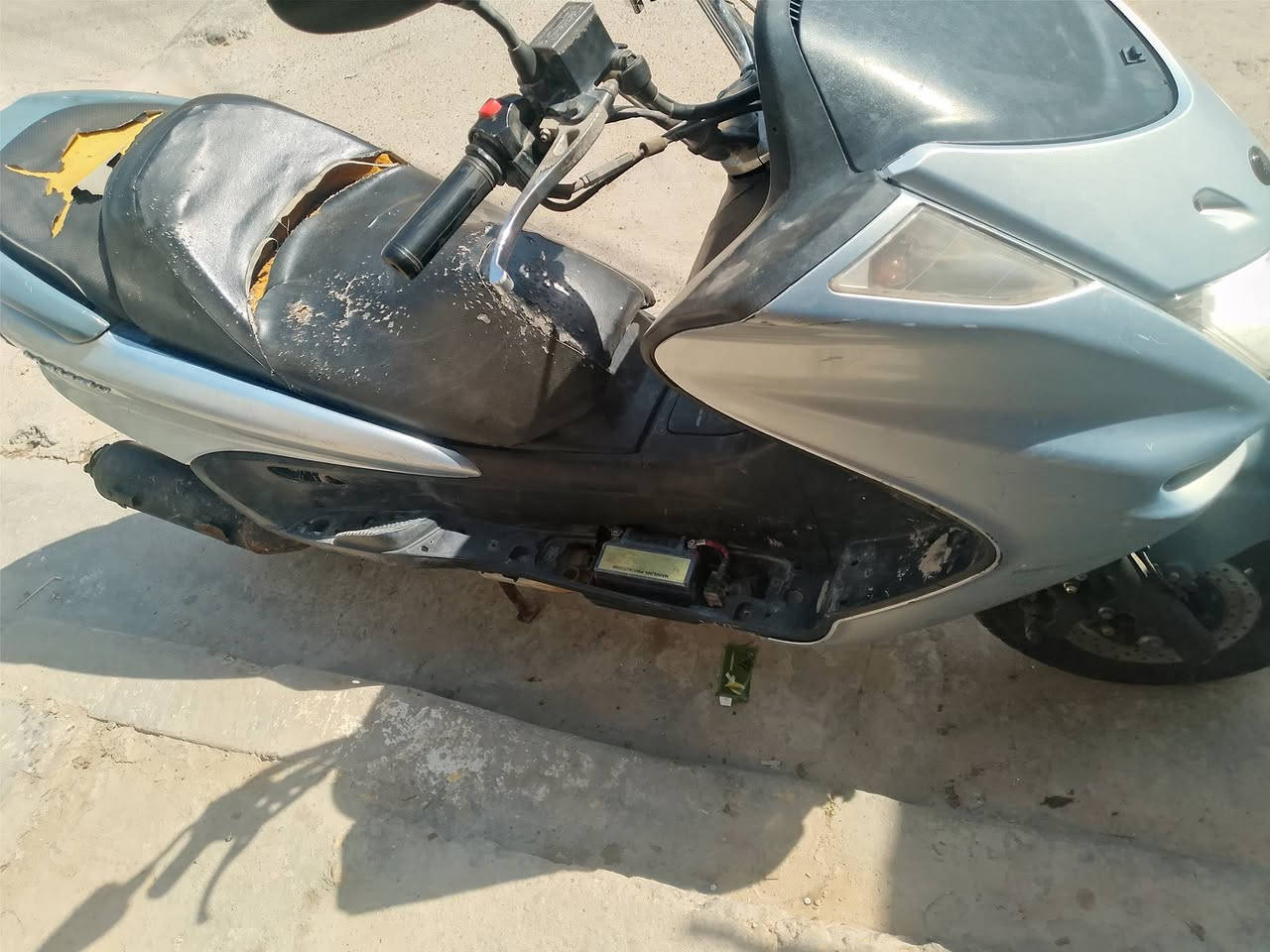 سلام عليكم ماجسته دبل رون كلشي شغال بيه مكان بغداد وسعر 400شراي خاص ***********واتساب
