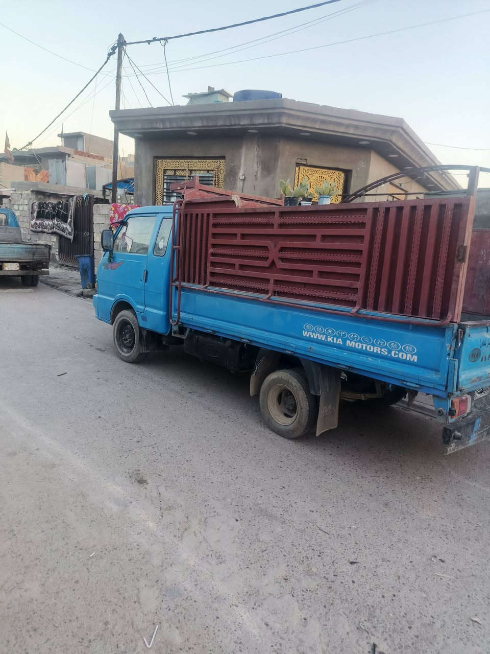 سياره موديل 96 السعر 62 مكان بغداد المعامل رقم ‏‪***********‬‏
