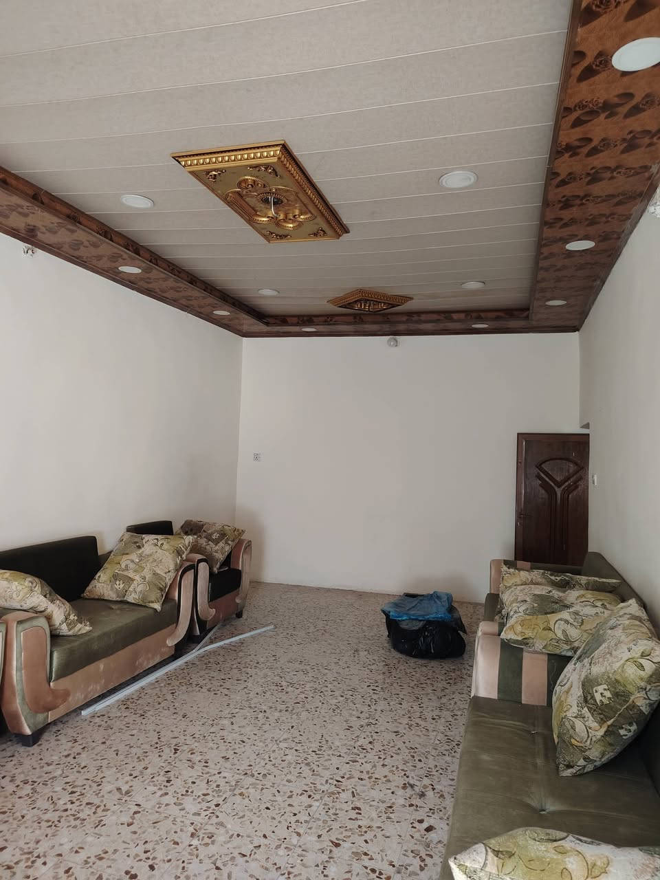 دار الإيجار طابقين ٤نوم
الموقع الأستاذ ه مقابل كليه طب المستقبل بشار ع80
خلف تجاري
مبلغ الإيجار 500
مراجعه مكتب الأهرام لعقار والمقالات شارع 60قرب مجمع الضامن الطبي *********** بيه واتساب ***********
