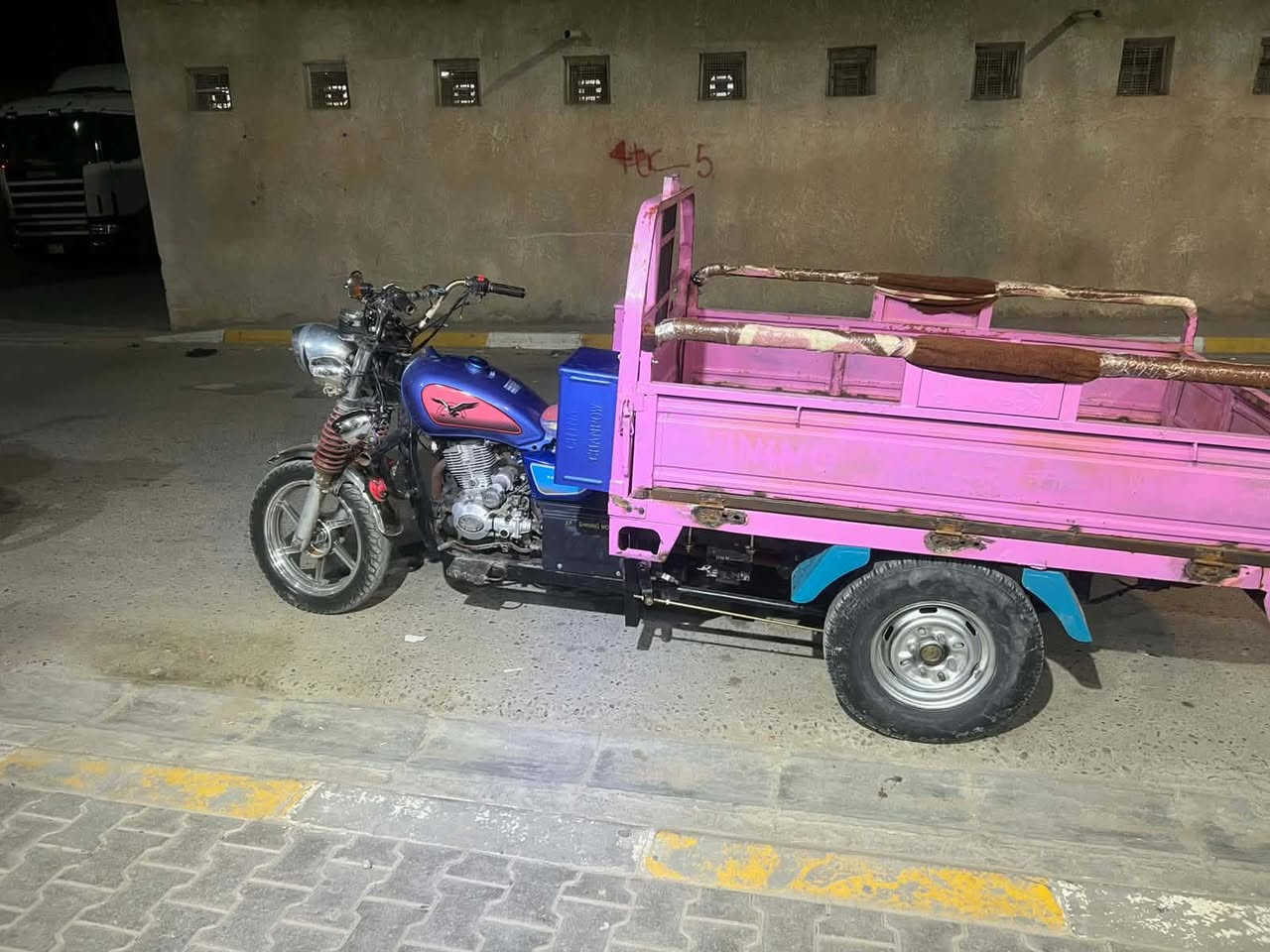 اسلام عليكم ستوته جمره مديل ١٨ استوته نضيفه اشاصي شرط نضيف اسعر خاص أو اتصال ***********
