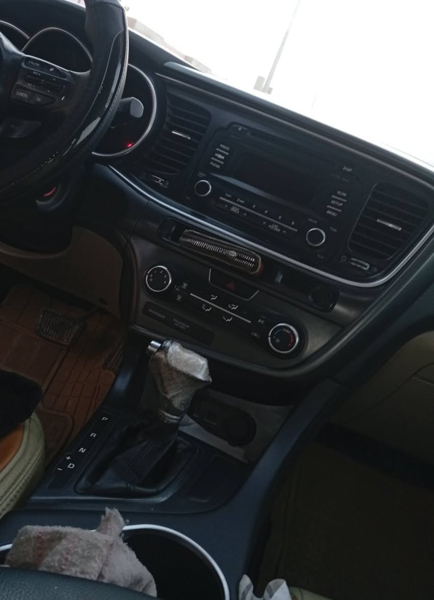 ياالله --كيا اوبتيما 2014 شكل 15 أمريكي// تبيدل فقط بس بنيد بدون اي ظرر داخلي /وباقي مكفوله صبغ  ظربه تبيدل مكينه كير حداده تبريد ثلج سياره جاهزه تحويل مباشر   عنوان ناصريه 
السعر 110 وبيه قليل 
هاتف ***********
هواي بيه مواصفات سياره جاهزه
