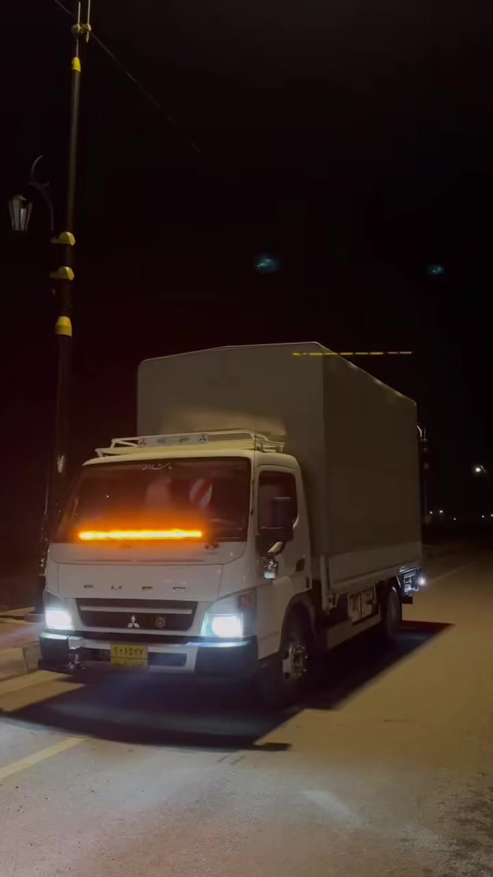 للبيع
كنتر 2018 كفاله عامه 
حدادية جلال
التواصل مع رقم ***********
مكان سيارة الموصل
