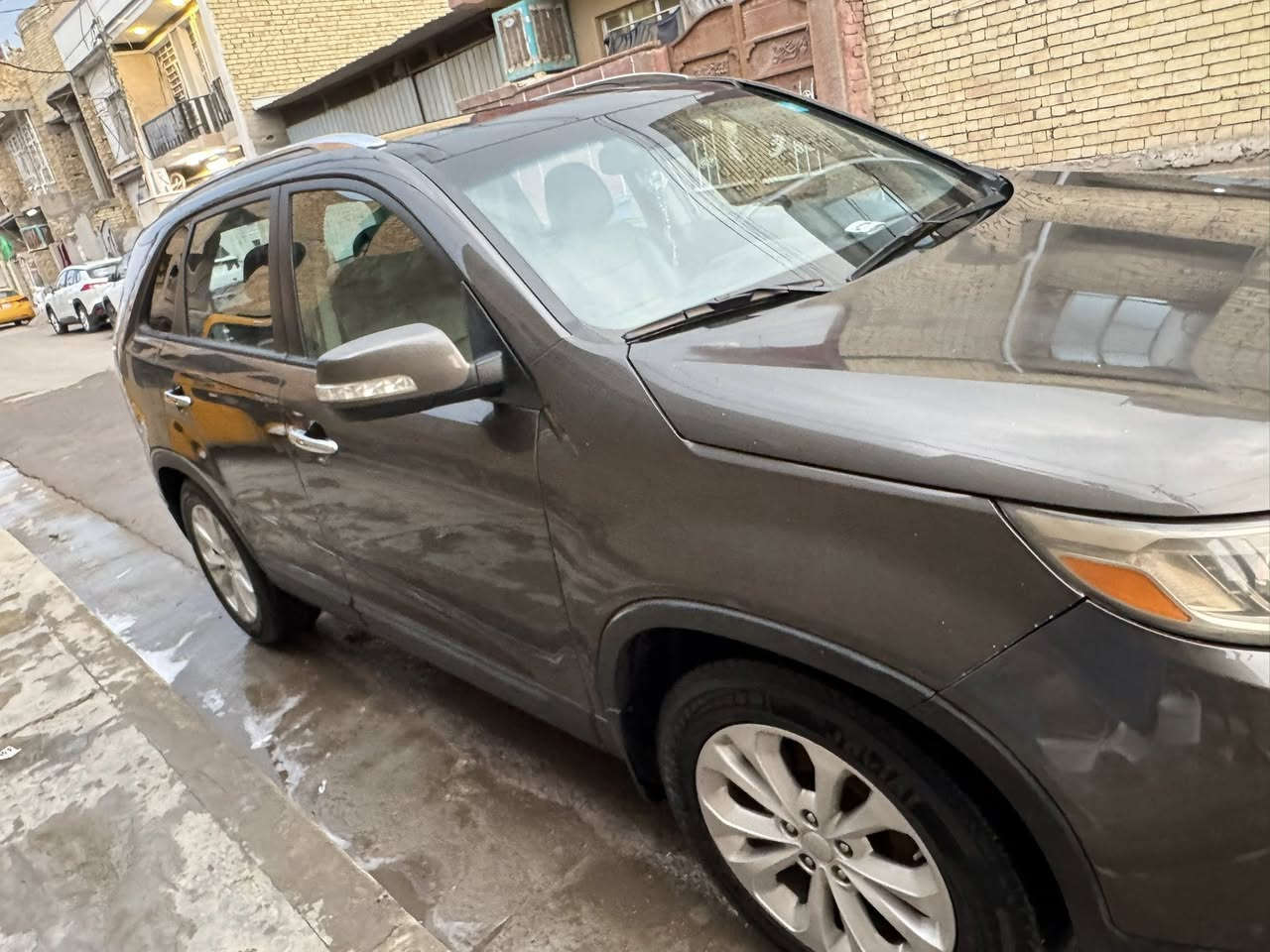 سلام عليكم سورنتو موديل2014 ورد امريكي فول وحد على وحد  بانرامه جنط كهربائي7راكب تبريد 3قطع بصمه  كشنات جلد تبريد تئفه تخم تاير ياباني  باتري جديد    ماشيه87  تبريد ثلج رقم بغداد دولي بسمي مكان بغداد    الرقم ***********  مكينه 6سلندر ما مفتوح  السيارة أحلى من الصورة السياره ليب واحد
