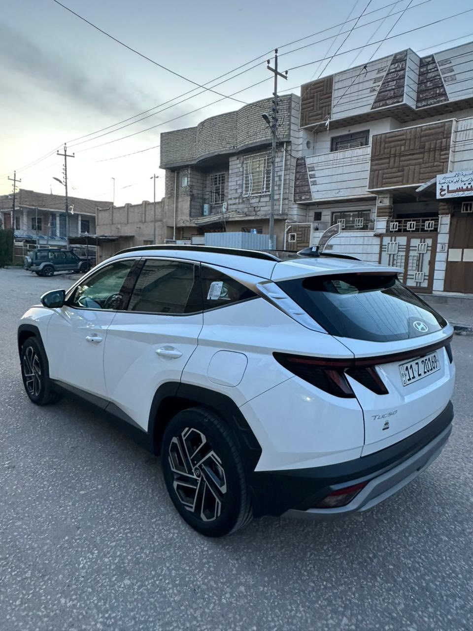 توكسن موديل 26 فول  الفول رقم بغداد. ماشيه 15 الف موجوده بكربلاء كفاله بي مكان بارد بسيط جدا 
240وبيها مجال 
***********
