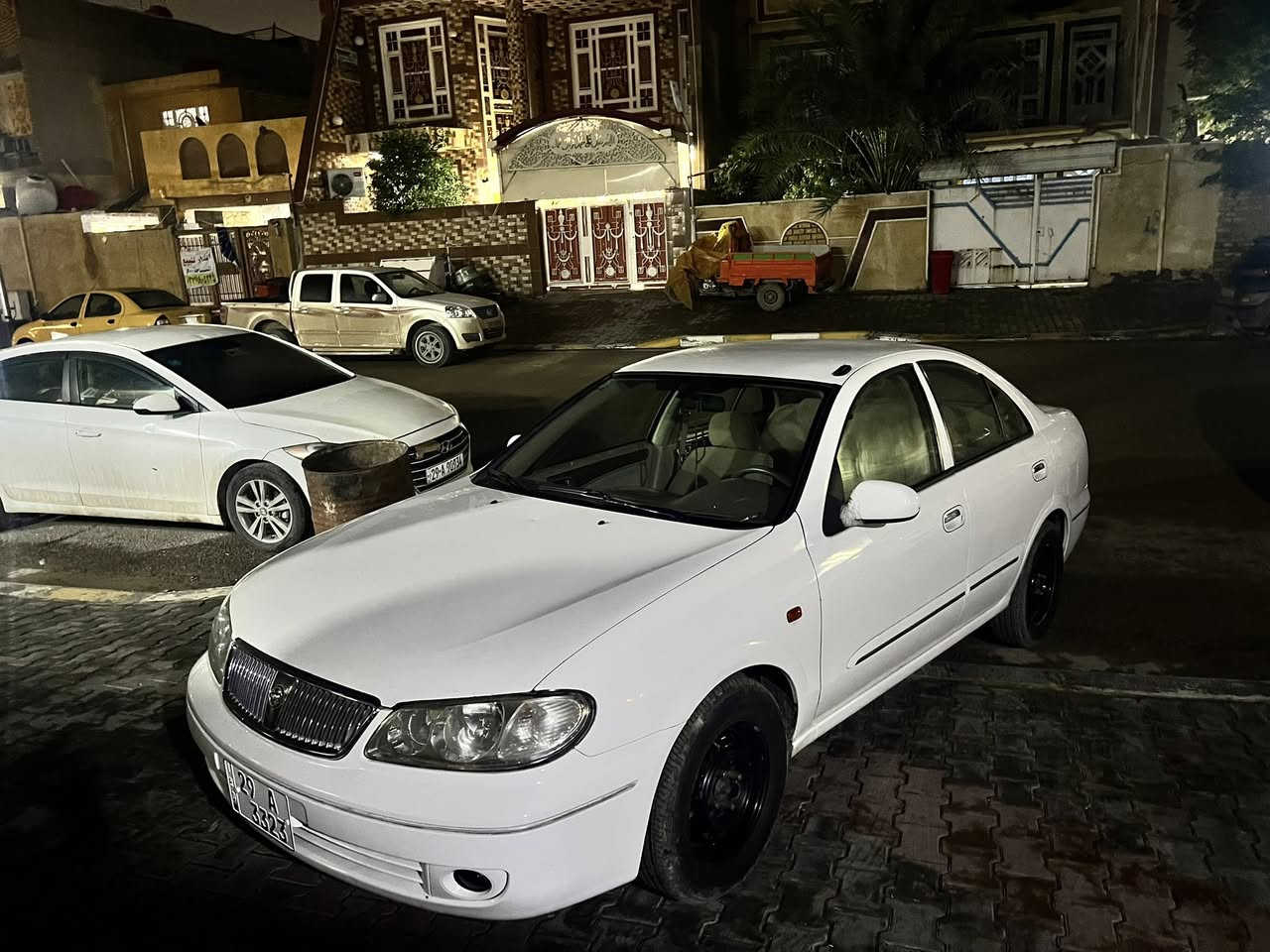 سني 2006 رقم واسط 
محرك1800 حاويه كير ومحرك كبس
نضيفه  تخم تاير حداديه 
سعره 92
مكانه كوت 
***********
