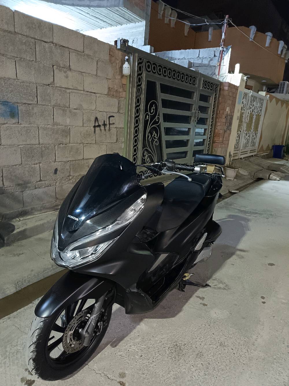 ديالى بعقوبه الأمين
دراجه pcx وارد كوري ماشيه ٢٣الف حقيقي
