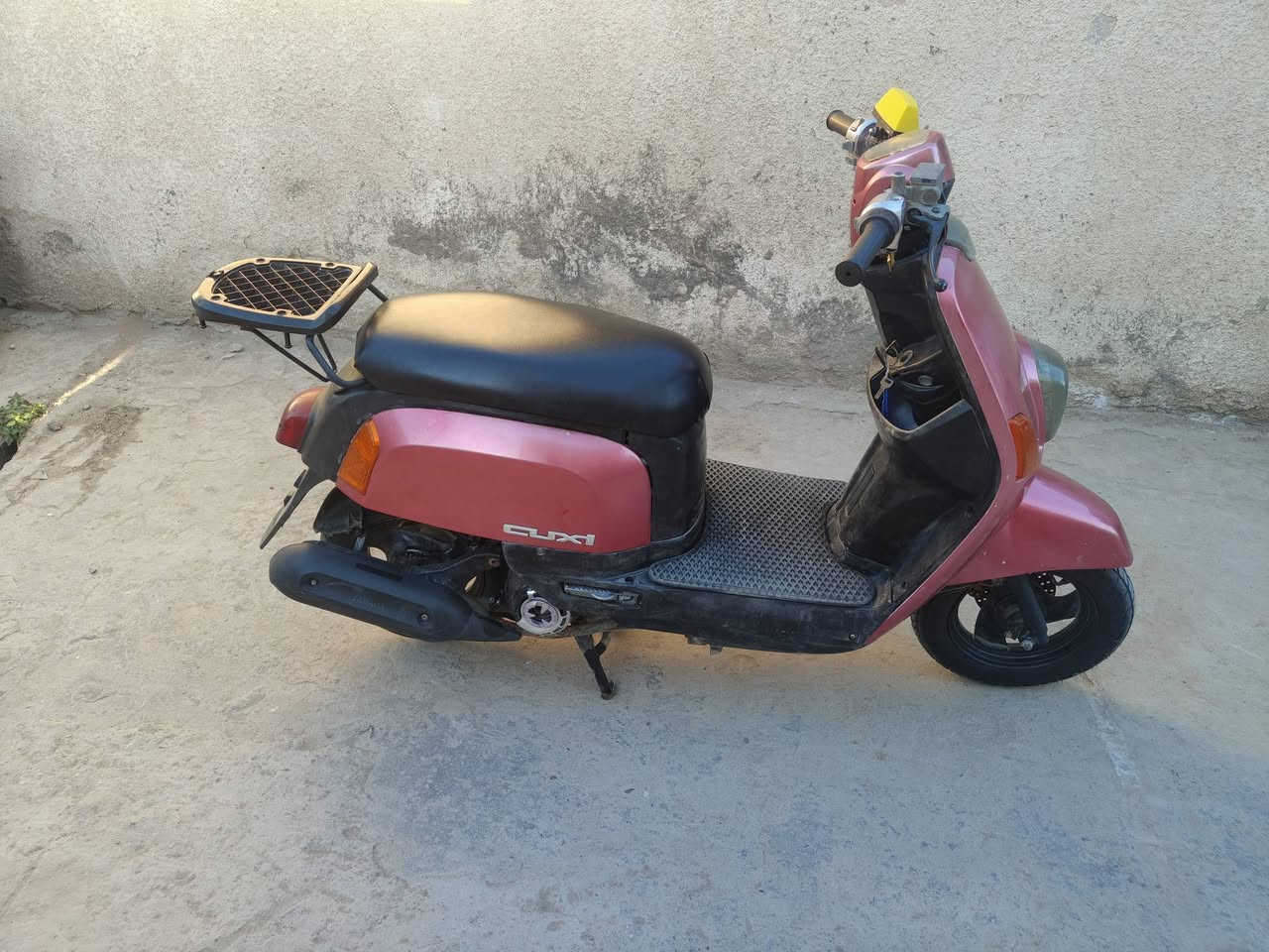 دراجه بوليس كابريتر للبيع موديل 2009دراجه خير من الله الكهربائيات كلهه شغاله السعر 550وبيهه مجال 
الرقم ***********
