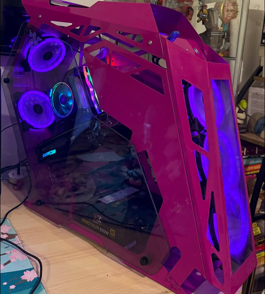 ‎عليكم
‎بي سي مستعمل للبيع
‎نظيف + مُغير معجونة البارحة
‎المواصفات
7 fans
CPU - AMD RYZENT™ 7 3700X
Gpu - MSI RADEON RX 5700XT GAMING X 
Motherboard- MSI B450 TOMAHAWK MAX 
RAM - 2*8 3200HZ 16GB TEAMGROUP NIGHTHAWK SSD - 240GB
HDD - 1TB 7200 RPM 
PSU - Minotaur 850W 80 plus
XIGMATEK ZEUS case


**إذا كنت صاحب هذا الإعلان وتريد حذفه لأي سبب، رجاءا أرسل رسالة إلى الدعم الفني**
