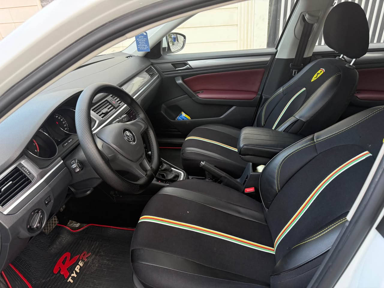 فوكس واكن بورا  موديل 2022 كلين باسمي شرط تحويل 
ماشيه 19000 الف دهن جديد فلتر جديد 
للبيع ولمرواس  مكان سياره كركوك 
سعر 118 وبي مجال
*********** كركوك, العراق
