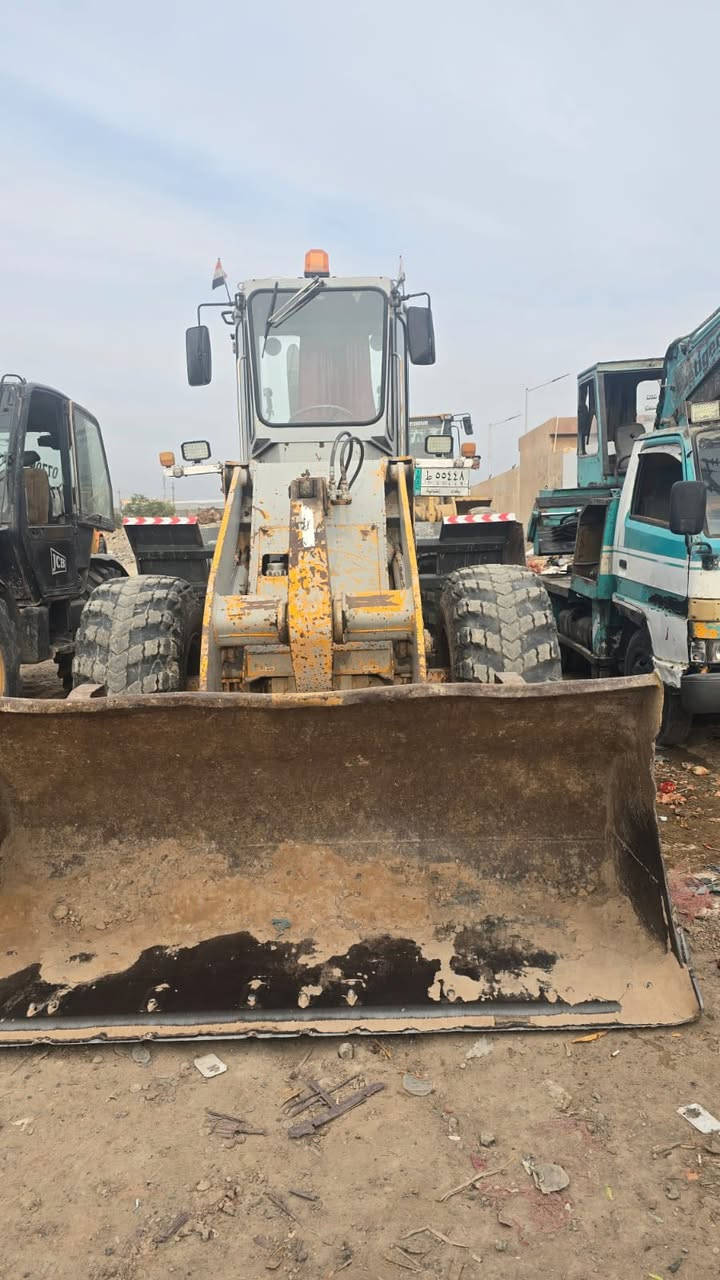 شفل فوركاو للبيع موديل 92 اي نقص مابي سعره 175 بي مجال بصيط رقم الهاتف ***********
