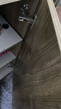 بوفيه وكنتور نضيفات سعرهن اثنينهن 100 عنوان بغداد غزاليه 07708170451