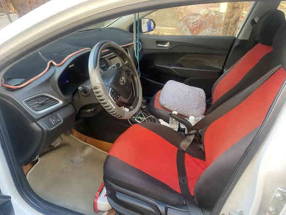 السلام عليكم اكسنت للبيع موديل ٢٠١٩ وارد امريكي حادثها كلش بسيط السيارة جديد ماشية ١١٤ بيها صبغ بنيد وجاملغ ودعامية امامية امبدلة وتجي وشوف السيار بعينك احسن من السوالف بالتليفون بيها شخط بيها رصعة ملاحظات انت حسب قناعتك اشوف بعينك احسن من السوالف تخم تاير جديد المكان حي اور قرب جامع الفردوس ***********
