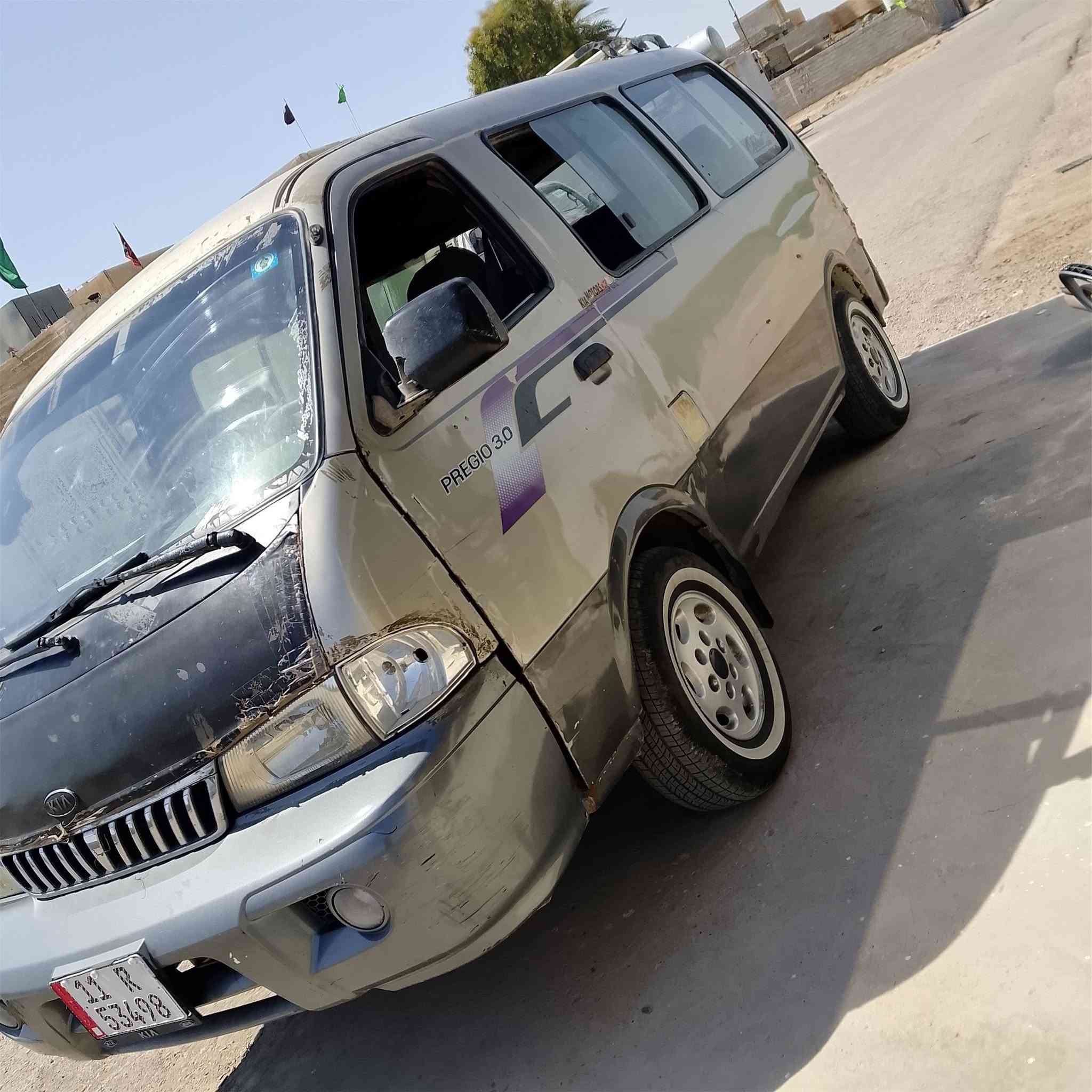 كيا بريجو 2001 قدامك مثل ما موضح بالصوره سياره شرط النظافه سياره بلاديه المكان بغداد المعامل السعاده السعر60 وبيها مجال سياره مصفره هيئه وغرامات وهزه جديده رقم انجليزي سياره باسمنا ***********  بس صدر امامي تعبان الباقي خير من الله
