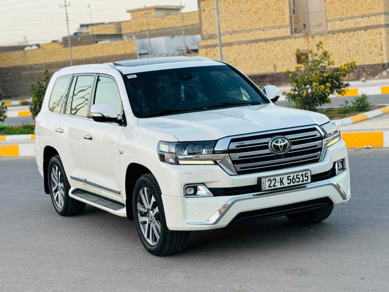 لاندكروز 2016 رقم أربيل بأسمي
مكفوله ضربه وصبغ وتبديل
فول مواصفات فئة (VX) 
فتحه بصمه كشنات جلد + كهربائي +خزن
شاشه كأمره تحكمات 
السعر (510 $)
للاسفسار الاتصال (***********)
