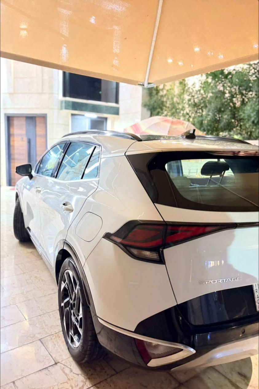 السلام عليكم 
سبورتج 2023 
فول مواصفات 
بانوراما 
بصمة
كشنات كهرباء 
كشنات تدفئة 
ستيرن تدفئة 
بيها ملاحضات بسيطة 
السعر 22,000$ قفل 
للأستفسار ***********
