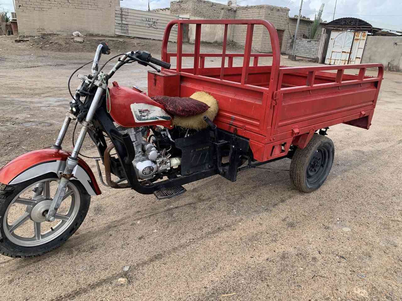 دايوان. للبيع.   مديل 2013 بس ضايعه اوراقها  بصره قضاء المدينه نهر صالح ***********
