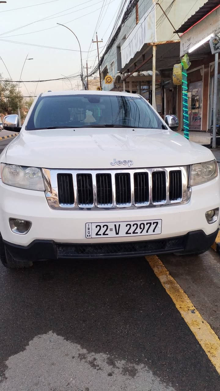 المكينه وكير وشاصي كفاله موديل 2011  بيه صبغ جاملغ اماي نص والبنيد ربع فقط بدون دواخل  والباقي مكفول
السلام عليكم جيب لاريدو امريكي سياره بسمي 
رقم اربيل 
تايرات جدد
حداديه جديده 
كهربائيات كله شغاله 
لايت زنون 
سياره خير من الله مال جناي 
ربع ماتخسر عليه 
سياره جديده بمعنه الكلمه 
أحلا من صور 
العنوان موصل سومر 
رقمي ***********
سعر 160 وبيه مجال
المكينه وكير وشاصي كفاله موديل 2011  بيه صبغ جاملغ اماي نص والبنيد ربع فقط بدون دواخل  والباقي مكفول
