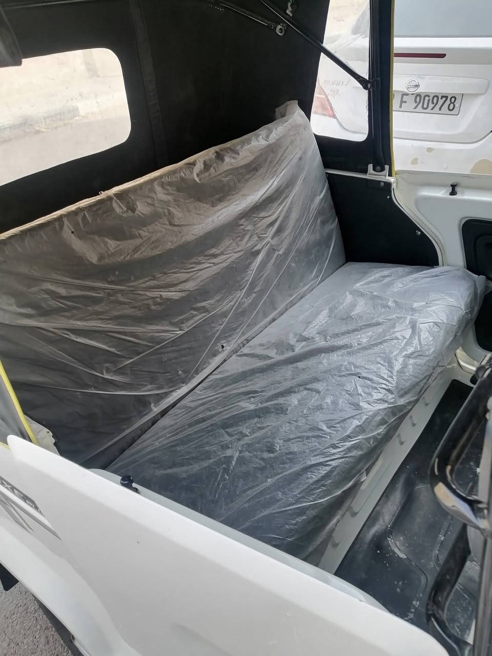 سلام عليكم اخي مرخست ابو الكروب تكتك البيع رقم سنويه موديل 22 كفاله مكين وكشره بعدهي زيرو جيده سعره 9 ونص وبيه مجال تواصل مع هذا المعرف *********** الموقع البصره دور شرطه
