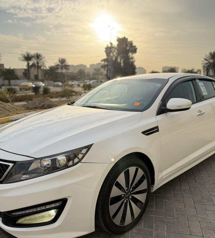 سلام عليكم
كيا اوبتيما 2012 خليجي 

مكفولة كفالة عامة من التبديل والصبغ 

عدى طخه بسيطة جدا بالباب خلف الصدر ورشيتها دزلي رسالة خاص ادزلك الصور مالتها    

فول موصفات عدا الفتحاه 

مكينه 2400 دوش  

رقم أربيل  إنكليزي جديد وهزة جديد 

تريد وكالة تريد تحويل 

مكاني بغداد حي الجهاد 

للأستفسار ومعرفة السعر 

الاتصال  ***********
