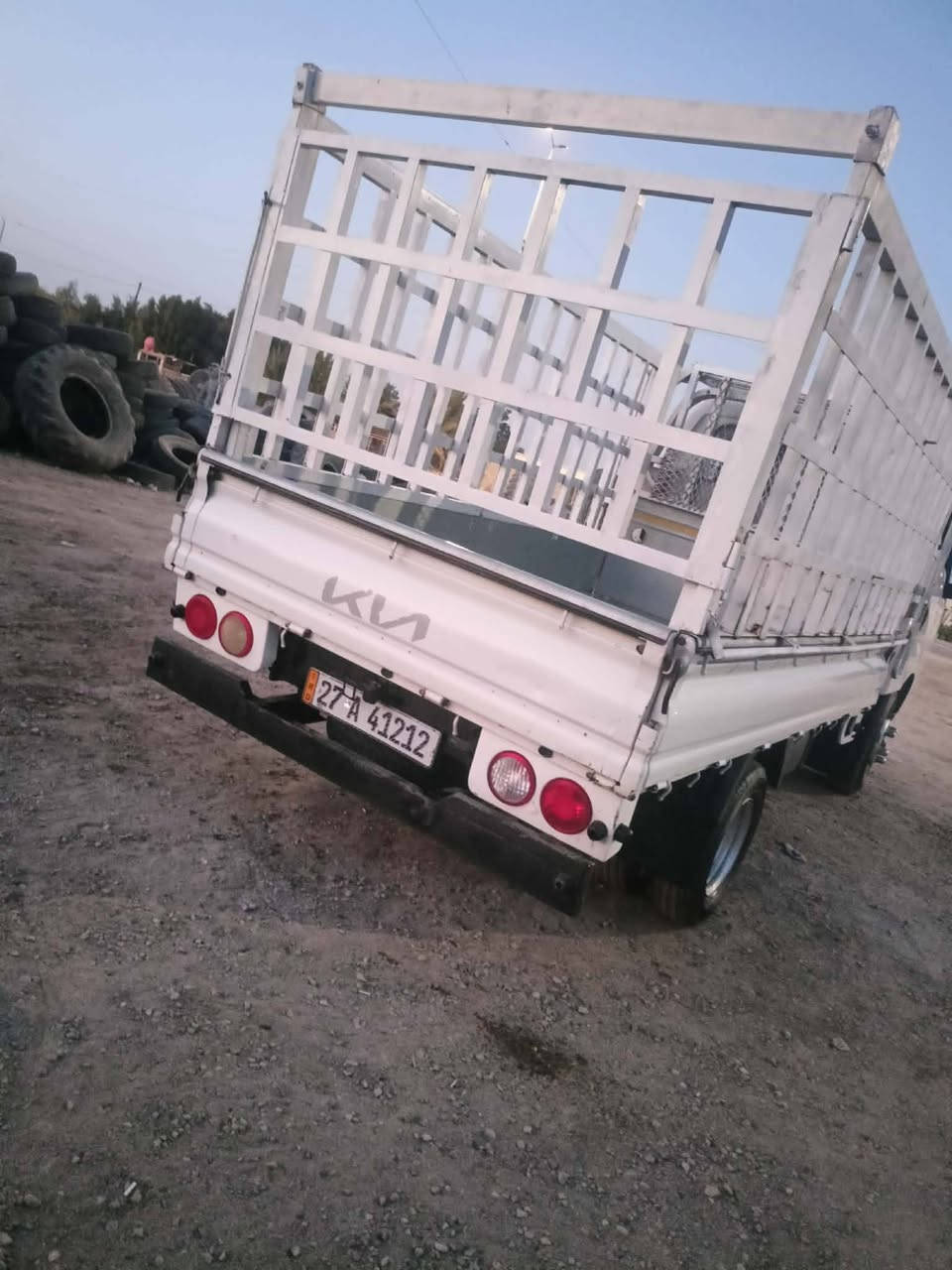 السلام عليكم كيا فحل للبيع موديل 22 ماشيه 97 رقم ذي قار نكليزي بسمي السياره مكفوله كفاله عامه من خياس وصبغ بيها ضربه جوه لغد مال السايق اثر طكه تاير وشخط الباب ولسياره بيها خيط بخار بدون تنقيص مكان السياره ذي قار قظاء الفهود السعر 160 وبيها مجال حك الجيه استفسار اكثر اتصال ع رقم 0780 141 6398
