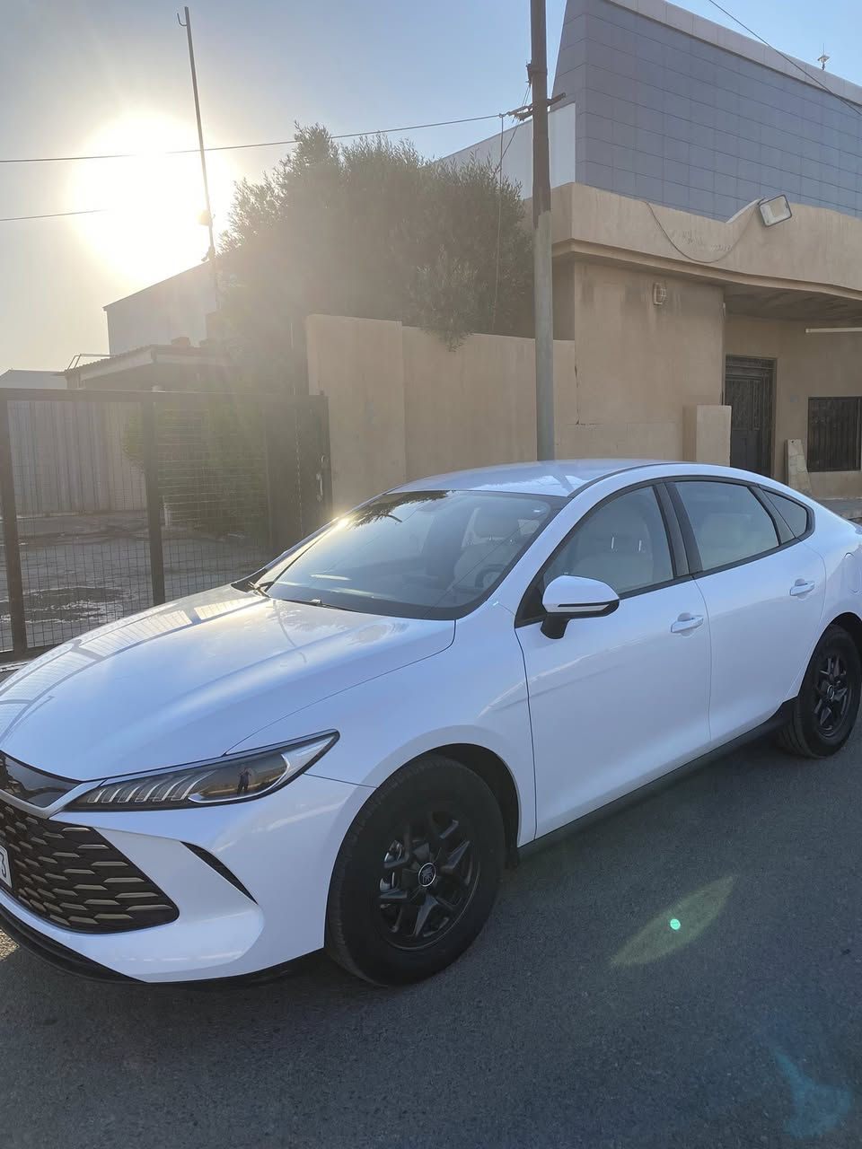 Byd qin plus 2025 
هیچی نیە ناو  زةرد ٦ هەزار ڕۆییە  شوێن هەولێر 
0751 380 0405
