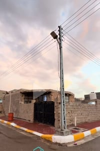 مكلفه بالنشر  بيت  للبيع  المساحة ٢٥٠ متر  طول ٢٥ والعرض ١٠ بيتكون  ال...