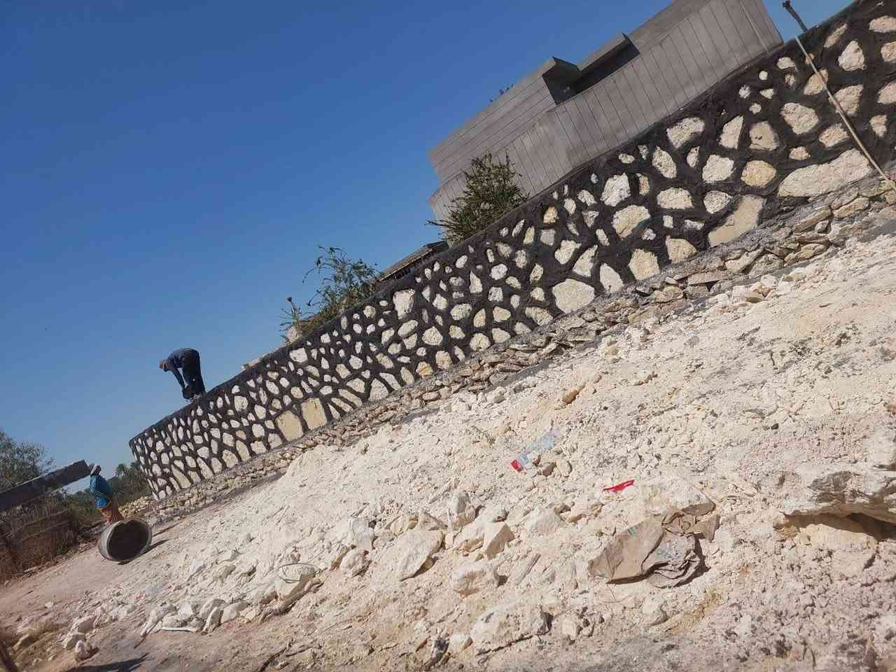 لبناء الحجر كرسته وعمل بيوت واسيجه واساس ونافورات وتغليف  وبسعر مناسب لاتصال على لارقم الهاتف 👇🏻👇🏻👇🏻👇🏻***********
***********
***********
