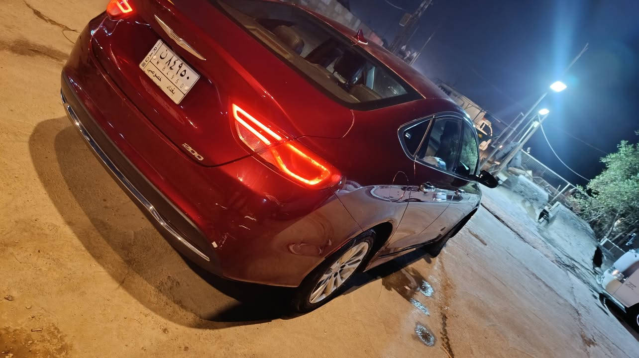 السلام عليكم
سي 200 موديل 16
محرك 2400 
كير ماوس تحكم ستيرن
بدون حادث ضررها واكع شي عالقمارة
الايرباكات كلها سليمه
رقم بغداد سنوية باسمي 
مكان السيارة الدورة الميكانيك
السعر 100 وبيها مجال بسيط
الرقم ***********
