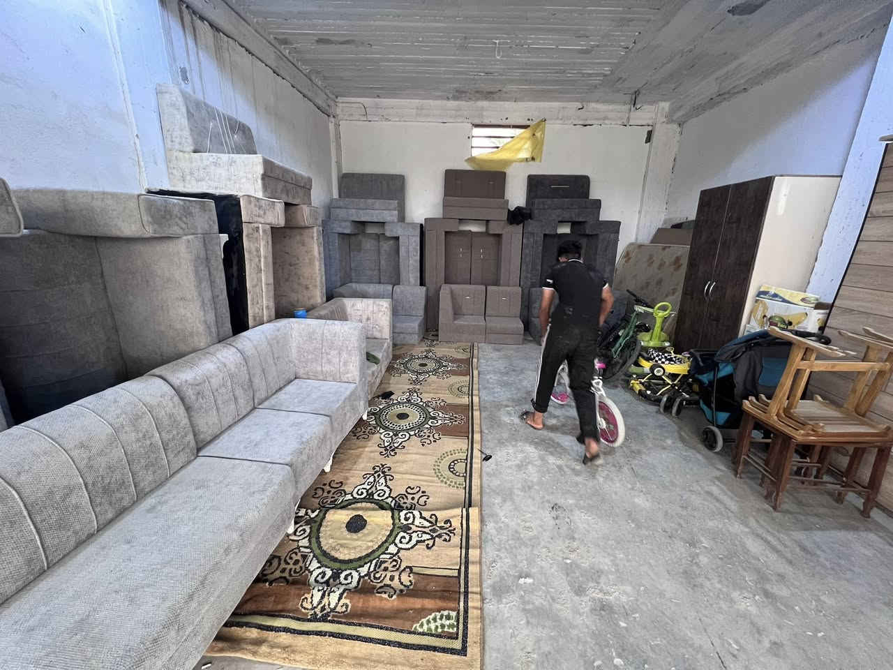 مسوين عروض خيالية بالتخم  ✅ سوي متابعه
١٠ مقعد جديد بسعر المستعمل  للتواصل راسلنه خاص


**إذا كنت صاحب هذا الإعلان وتريد حذفه لأي سبب، رجاءا أرسل رسالة إلى الدعم الفني**