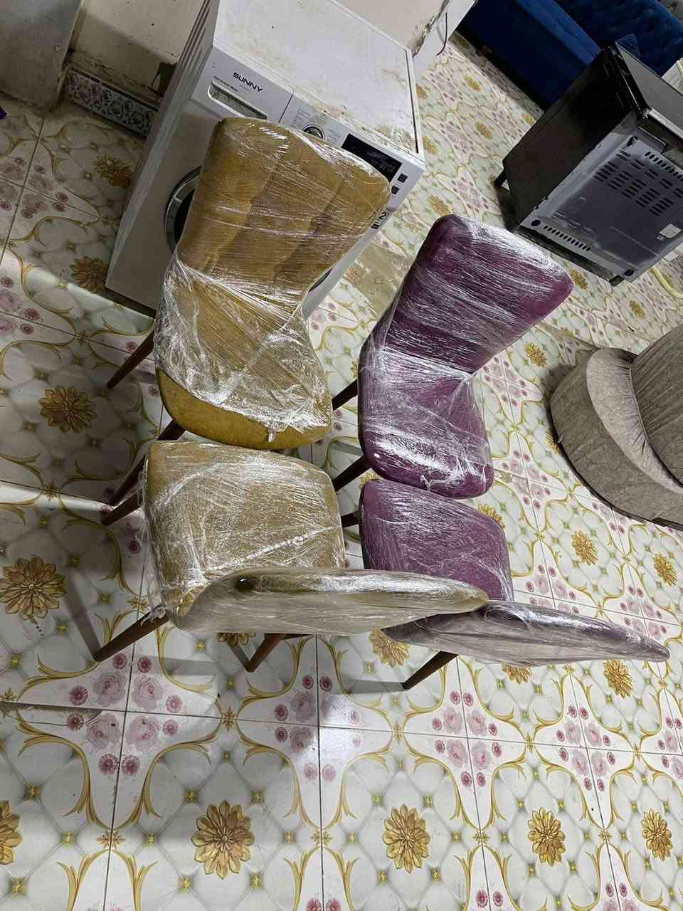 متوفر انواع الأثاث المنزلي مستعمل نضيف درجله اولى وبسعر مناسب العنوان العلم العهد الجديد مقابل زراعه العلم 

يوجد خدمه توصيل للأستفسار ***********
