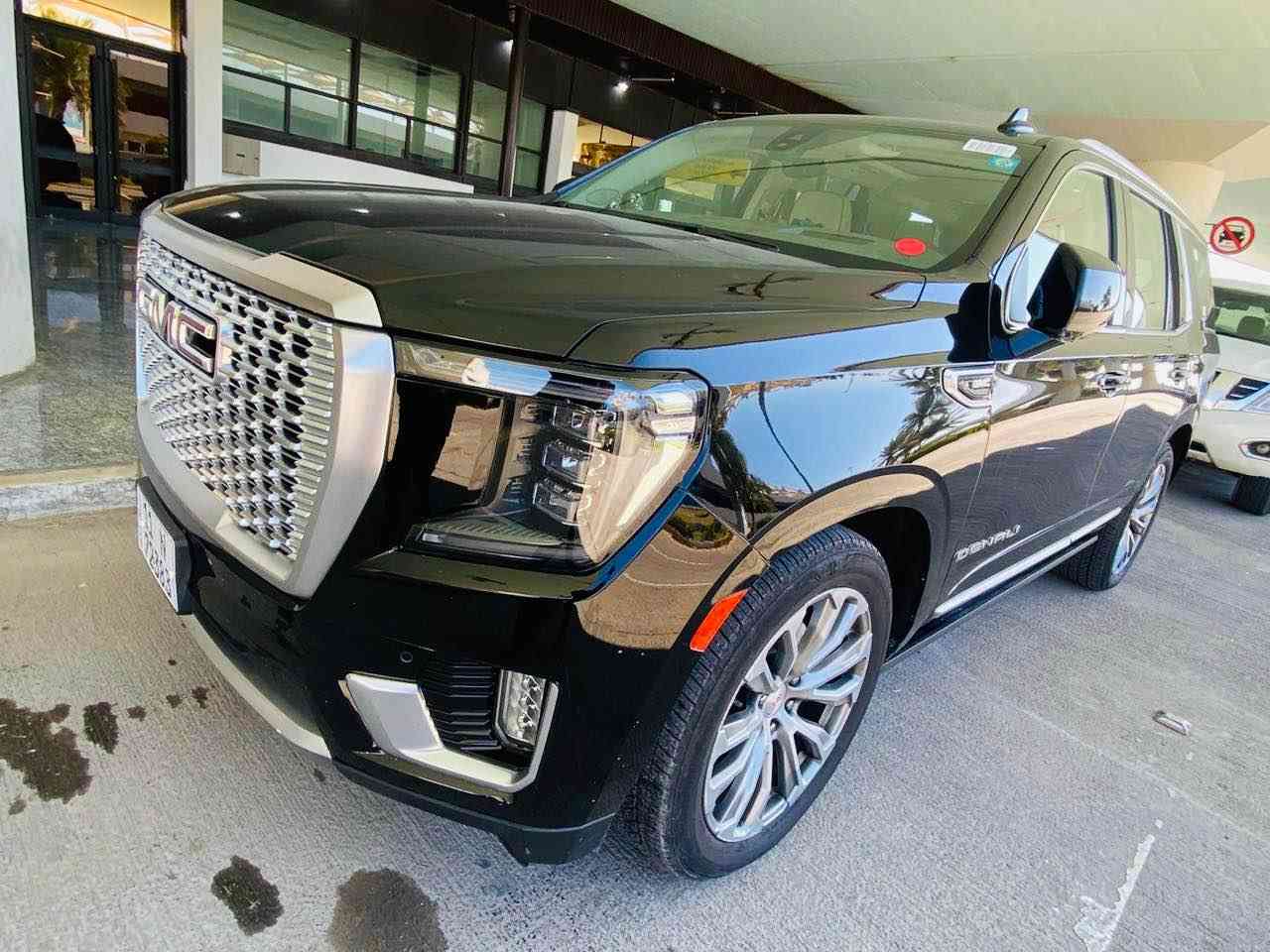 للبيع

‎دنالي GMC
‎ لون اسود  وكالة المنصور
Vip🇮🇶
‎موديل 2022
‎فول موصفات 
‎داتا شو كبير   
‎رادار جانبي خلفي امامي 
‎رادار مانع تصادم  امامي
‎رادار مانع تصادم خلفي 
‎خمس كامرات 
‎خمس بصمات 
‎كشنات تبريد تدفأه خزن وكهرباء 
‎كشن رجاج تحذير 
‎كشن خلفي ملكية في اي بي 
‎كشنات الخلفيه كهرباء 
‎لون الكشنات اصفر مميز جدا 
‎جنطه كهرباء 
‎شاشات خلفيه
‎ستيرن كهرباء 
‎بانوراما
‎كيجات شاشة الكتروني 
‎دوسات كهرباء  
‎فور ويل 
‎اربع انضمه قياده 
‎ السياره ماشي.  ٦٨الف حقيقي 
‎جكات 
‎رقم جديد 
‎هزه جديده
‎محرك ٨ سلندر ٦٢٠٠ 
‎كير ١٠ نمر 
‎ثلاجه 
‎شاحن ويار ليس
مكينه مفتوحه

مكان السيارة : بغداد 

للاستفسار

*********** بغداد, العراق
