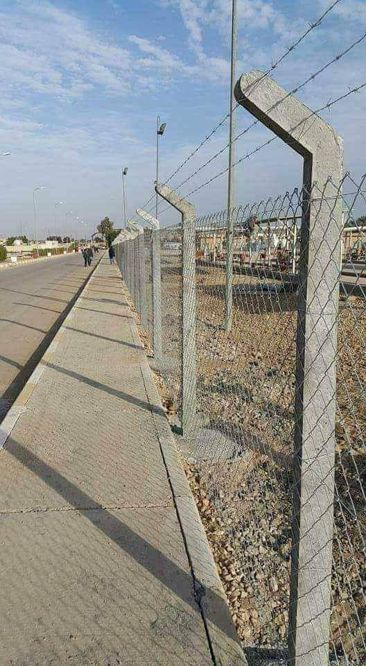 سلام عليكم عمل ونصب اسيجه بيارسي بكافت المحافضات بسعار ماسبه هاتف *********** ***********
