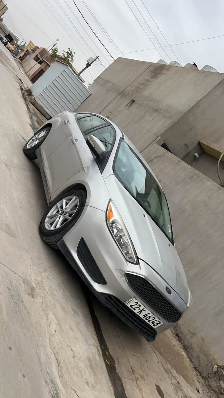 فورد فوكس ٢٠١٧ مواصفات SE ماشي ١٤٥ الف KM  رقم سنوية جديد ضرر ٣ قطعة امامي فقط صبخ بدون تبديل محرك مفتوح شرط ولا صرف لا بخار  سعر ٨٤ بي مجال  *********** كركوك, العراق
