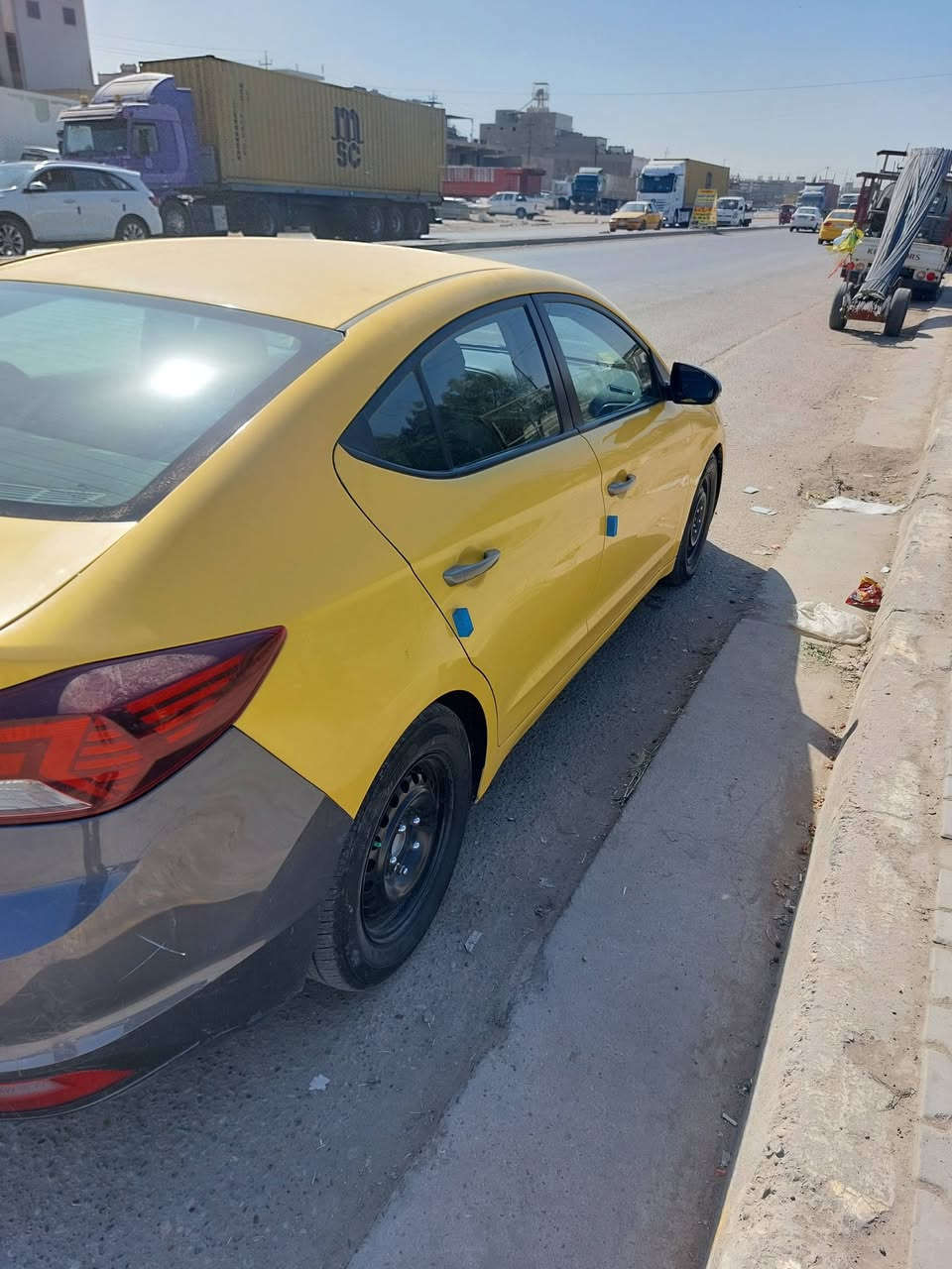 السلام عليكم  سيارة النترا  موديل ٢٠٢٠
نصف فول مكينة ٢٠٠٠ كيرها اي تي المرغوب
حادثها دعامية فقط
تحويل ثاني يوم  بأسمي 
الإتصال على الرقم ***********
العنوان  بغداد العبيدي
