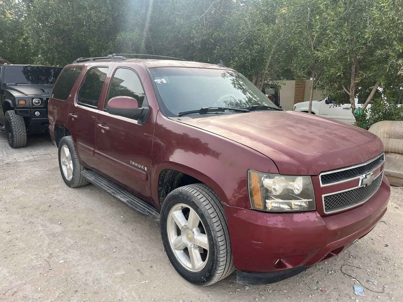 تاهو أدوات خليجي 2008 فول مواصفات تشغيل عن بعد فتحه كشنات جلد كهرباء كفاله عامه من الكص والظربه والصبغ مكينه وكير وحداديه وتخم تاير كله جاهز تبريد تدفئه  السعر 85 وبيها مجال مكان السياره ناصريه  ***********
