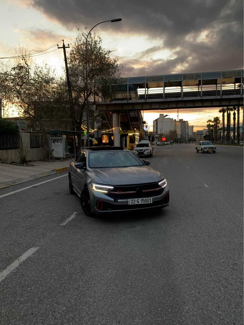 جیتا مواسەفات gli ئۆتۆبان مۆدیل ٢٠٢١ 
موسەفات 
گیج ئەلیکترۆنیە 
دەشبول٣٠رەنگە 
پانۆرامایە 
٥مۆدیلی لێخوەین 
کوشین سارد و گەرمە 
دەعامی پێشی گۆراوە بۆ مۆدیل ٢٠٢٢
مەکینە ٢٠تۆربۆ 
٤پارجەی سبوخە 
گێر و مەکینەی بەشەرتە 
رەقەم مۆبایل (***********) أربيل, العراق
