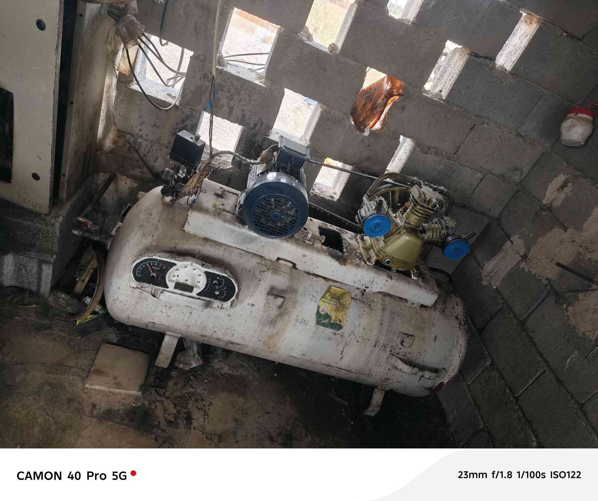 سلام عليكم
غسل كامل مضخات ضاغطات مولد  تاروسه هواء 
للبيع سعر 40 ورقه قفل ***********
