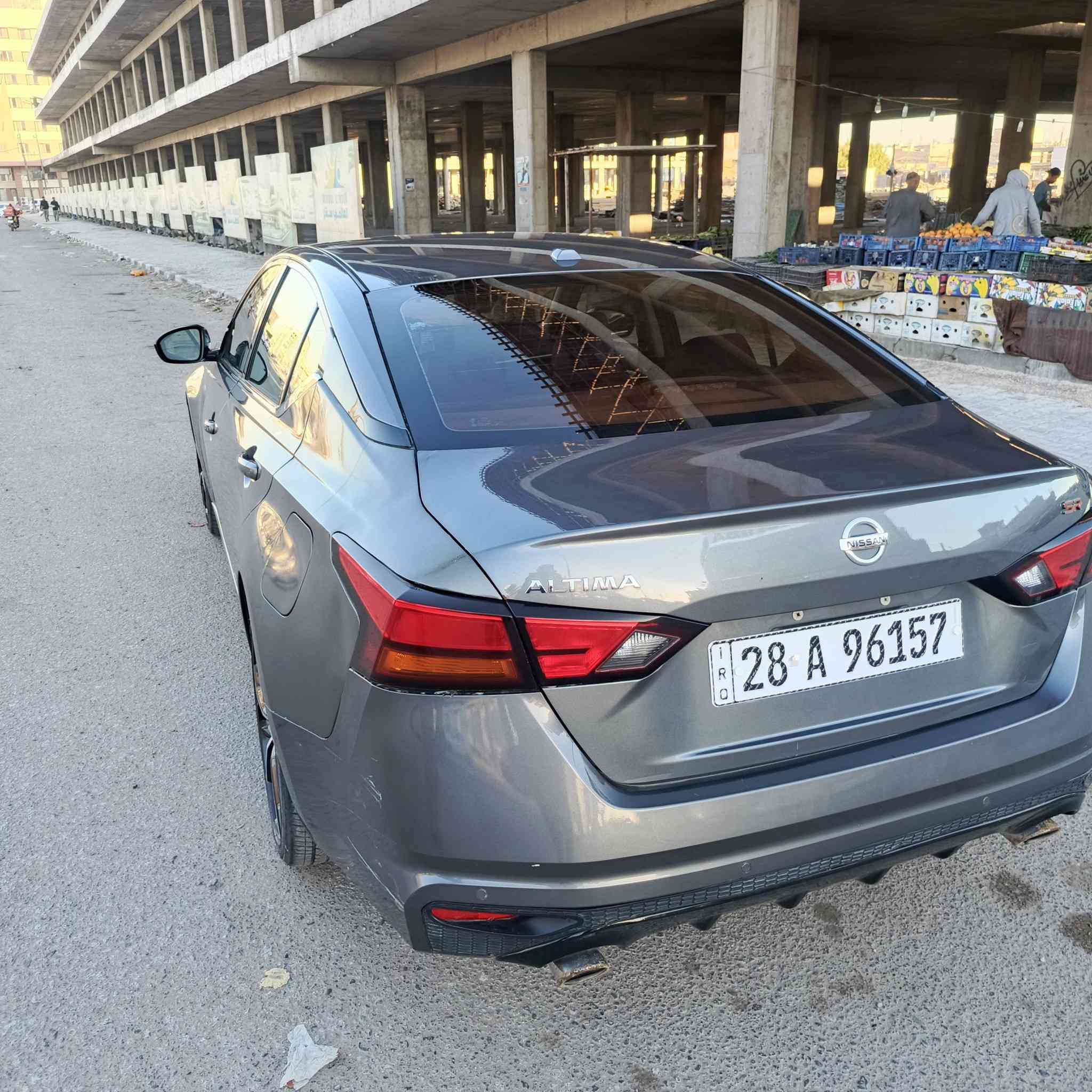 السلام عليكم 
Nissan Altema SR 
موديل 24 فوول مواصفات فتحة جلد شاشة كبيرة وباقي المواصفات حادثها خلفي ماشية 54 قابل للزيادة رقم نجف معوقين المعوق شاب ومستعد يسوي 100 وكالة عامة اللي يريد صور الحادث ورقم الشاصي يراسلني ويتدلل السيارة برغي ماناقصها السعر 145 مكان السيارة النجف للاستفسار الاتصال على الرقم 
***********
***********
