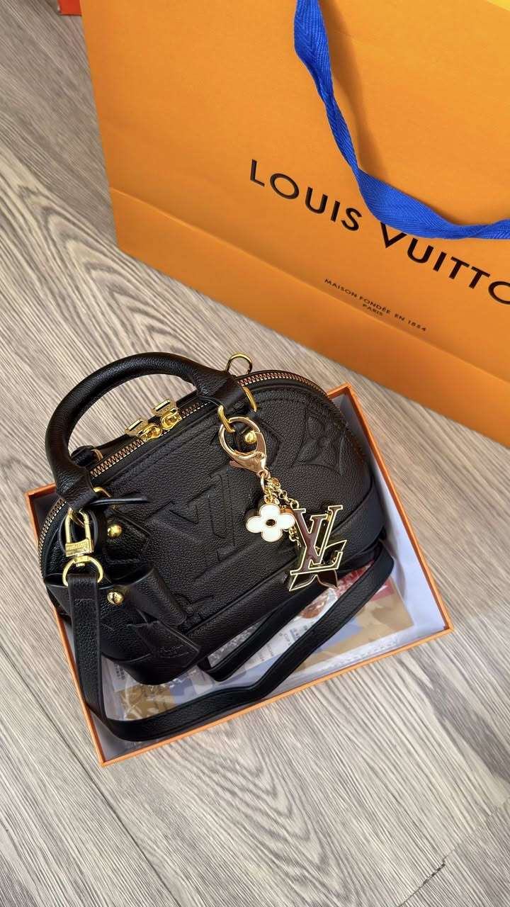 ماركات جديد كله مع بوكس


**إذا كنت صاحب هذا الإعلان وتريد حذفه لأي سبب، رجاءا أرسل رسالة إلى الدعم الفني**