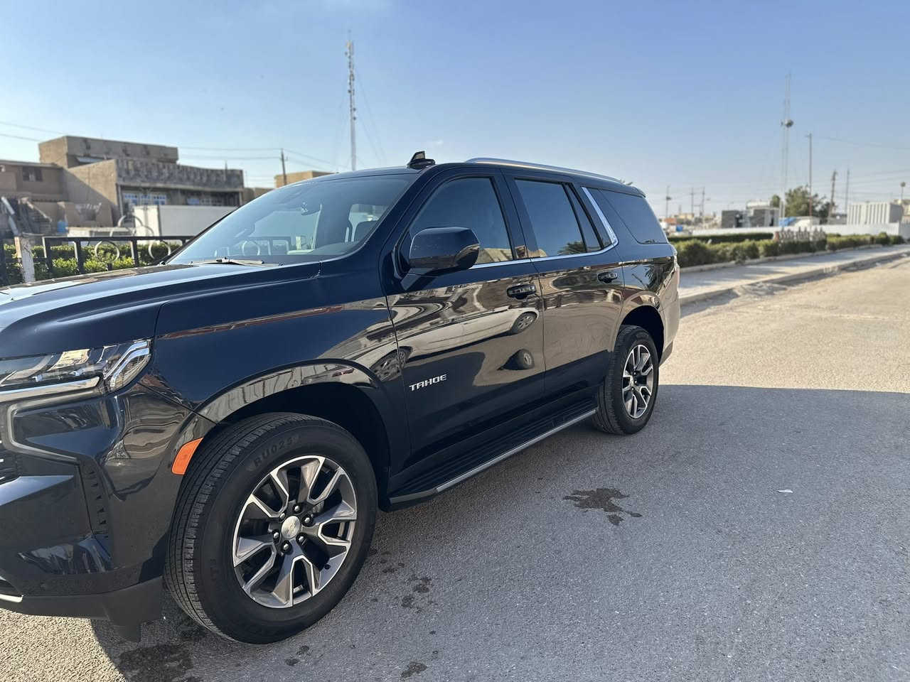 تاهو موديل 2022 وارد أمريكي لون نيلي تبديل  جاملغ وبنيد صور الحادث مع الصور مواصفات LTكشن جلد  شاشه كبيره جنطه شفط بدون رقم السياره دخول جديد مكاني بغداد الشعب 
***********
