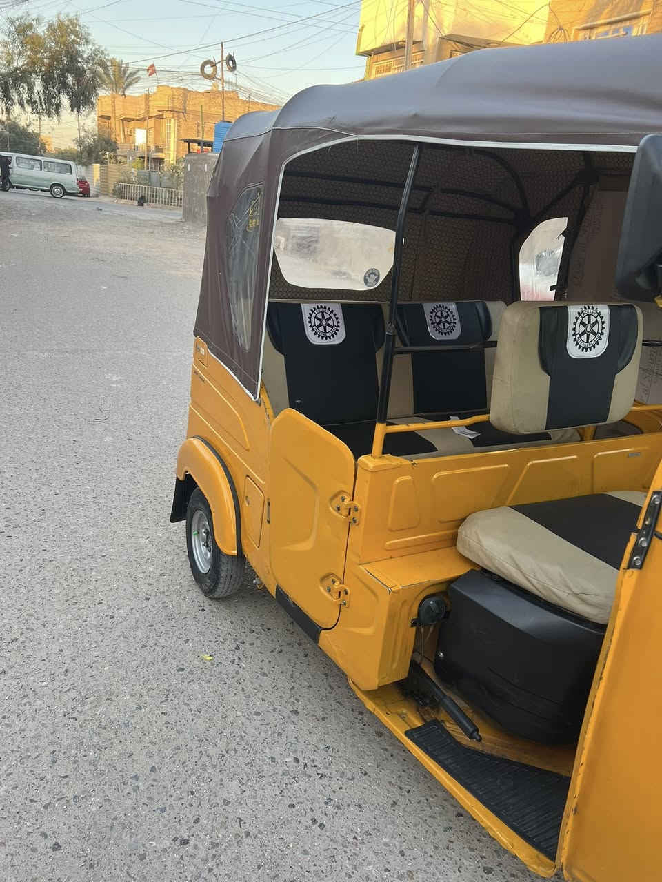 تكتك ٢٠٢٢ للبيع مكينة تخبل الكشر شوفت عينك عنوان العبيدي 
سعر ٨٦٠٠ وبيها مجال رقم 
***********
