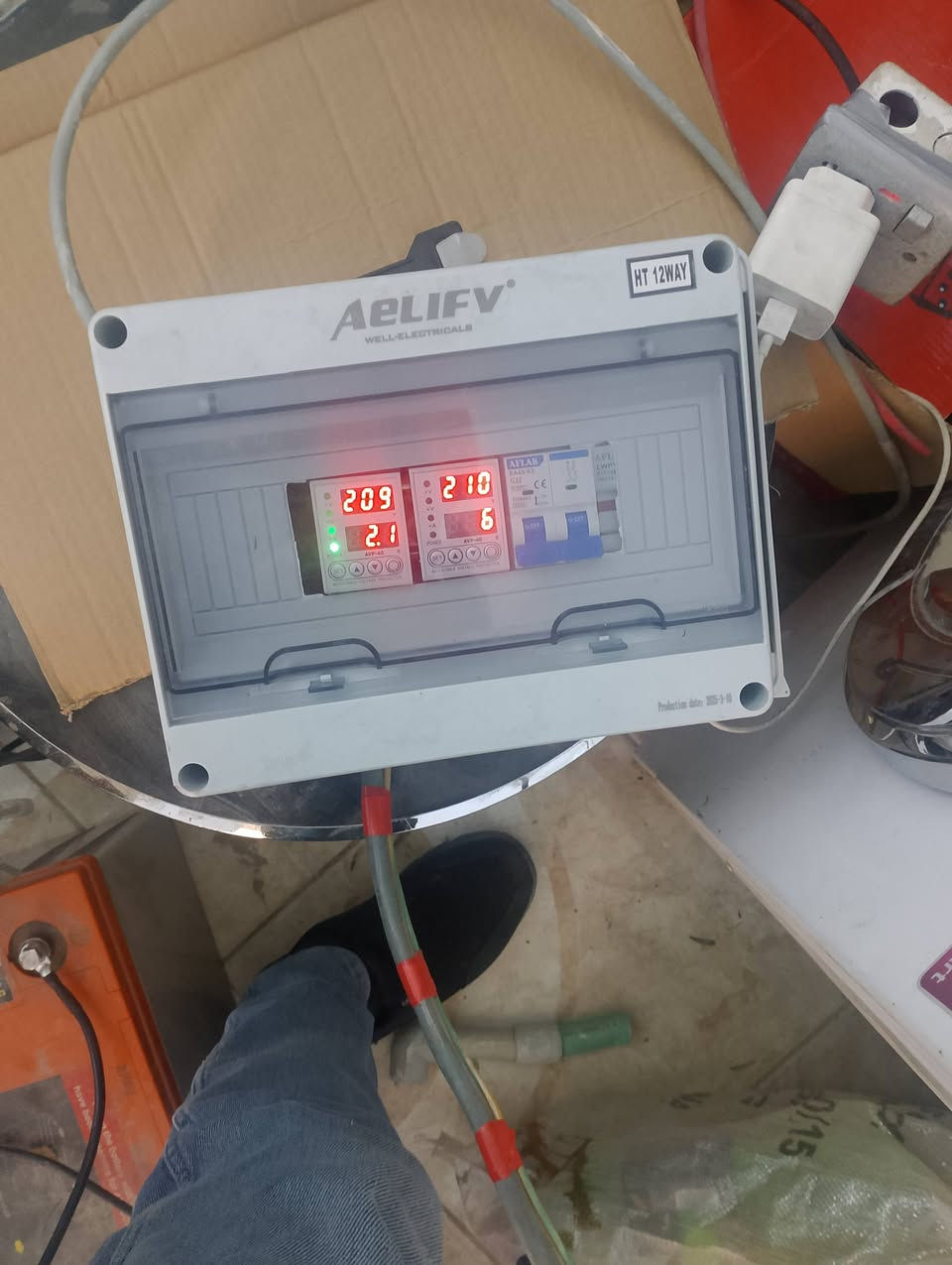 سلام عليكم منضومة مستخدم انفيرتر مع 4بطاريات مع بورد كامل للبيع بس جيب أربع الواح ايصير منضومة مكاني كركوك ***********
